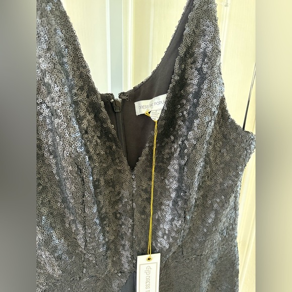 NWT - Dress The Population Marlene Sequin Trumpet Dress - Size S - Picture 8 of 9